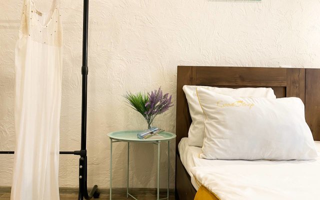 Happiness Live in the center of Sevastopol Apartment