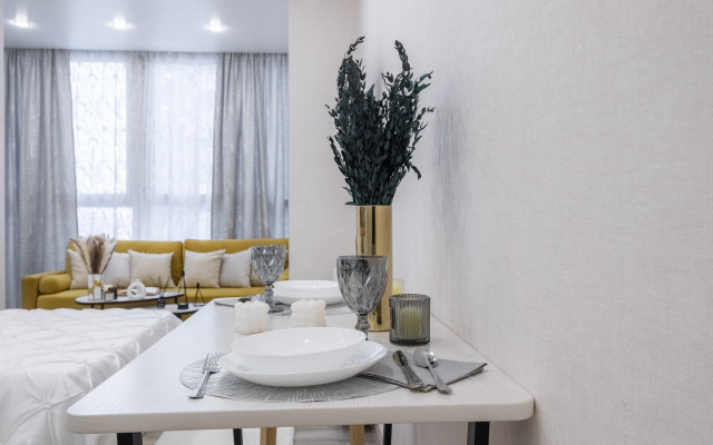 Comfort Home Na Chetaeva 43a Apartments