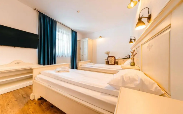 Casa Chitic Balcescu Hotel