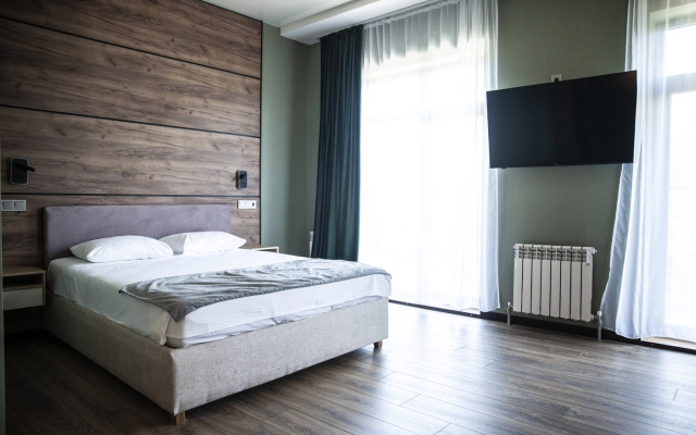 Отель Мона Лиза