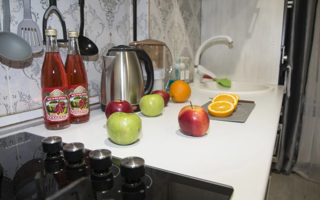 Odnokomnatnye Lyuks S Bolshoy Kukhney I Lodzhiey Apartments