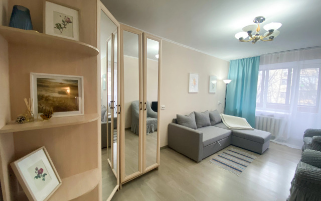 Апартаменты Центр Хакурате 12