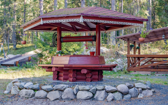 Гостевой Дом Сосновый Берег - Pine Land