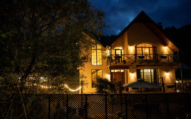 Alexander Dilijan Villa