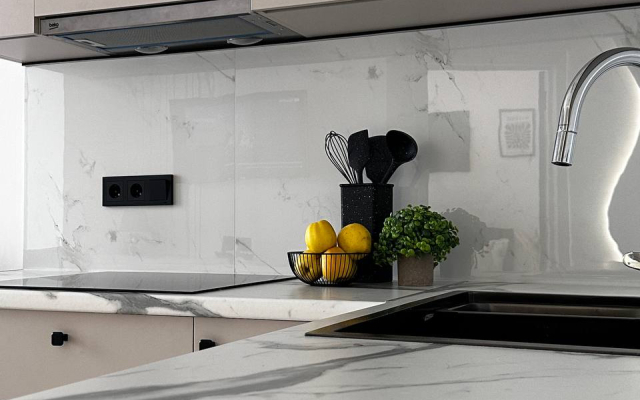 Апартаменты 158/4 Комфорт сити с двуспальной кроватью, диваном и красивым видом