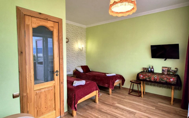 U Lukomorya Guest house
