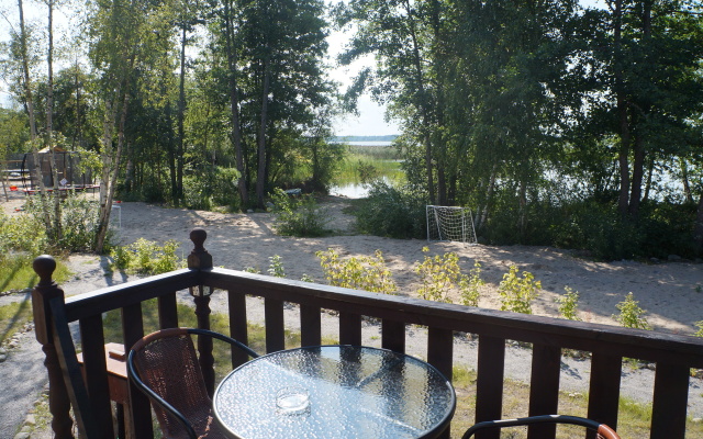 Ozernaya 38 Private House