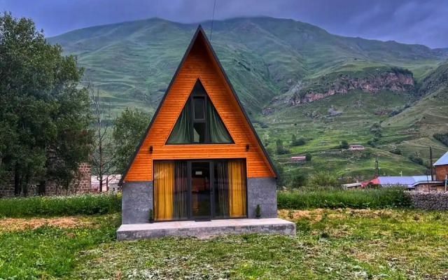 Chalet Memoria Kazbegi Arsha