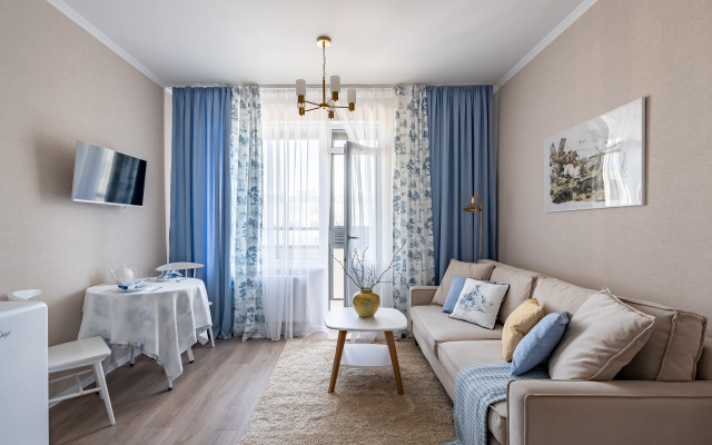 Classic Studio V Yanino Flat