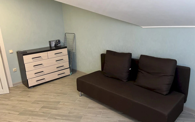 261 Mansarda 12 Min Do Plyazha Flat