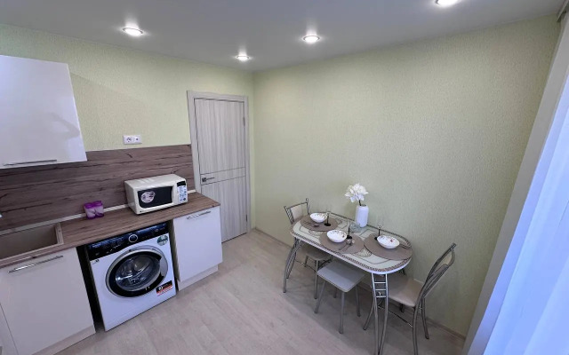 Novaya Zhdet Vas Flat