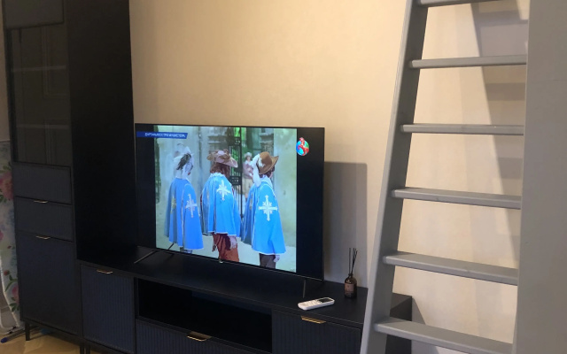 Kvartira Jennifer Apartment. Stil'naa atmosfernaa radom s morem i parkom
