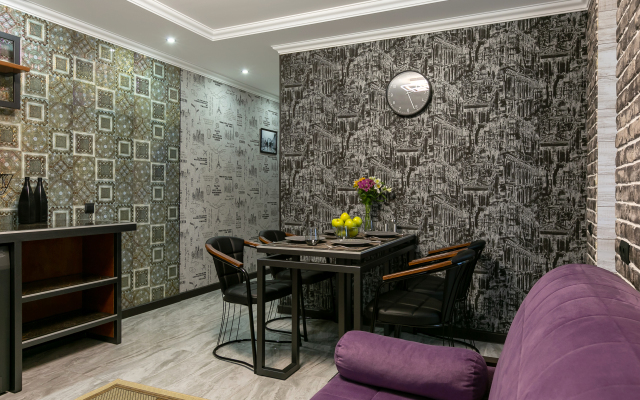 Kuznechniy 1 Apart-Hotel