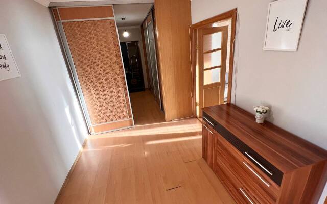 2kv Gudvin TC Magellan stil'naya na 50 let oktyabrya 29 Apartments