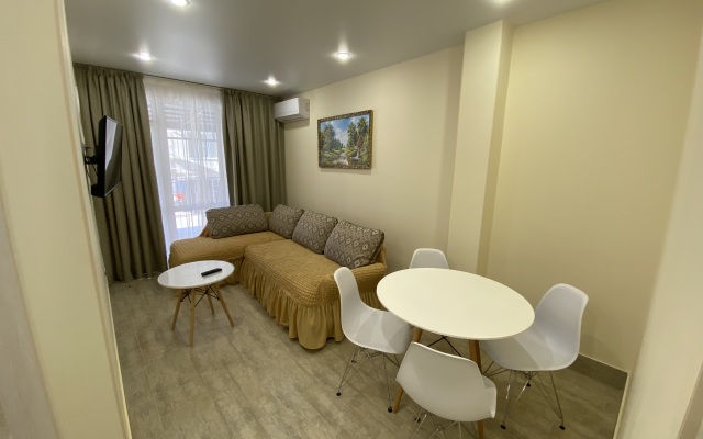 Апартаменты Каньон 3 однокомнатные с террасой