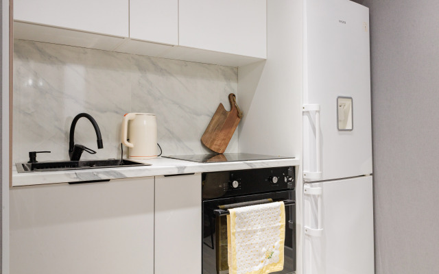 Myagkoye Gnyozdyshko S Kreslom U Khan-Shatyra Flat