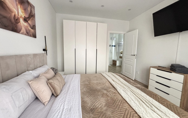 Квартира BestHome Евродвушка стильная светлая в центре города