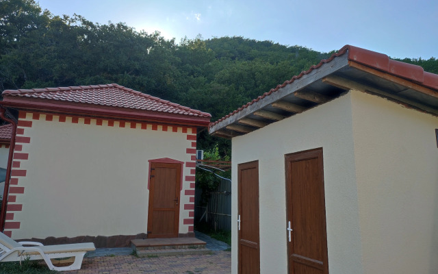 Na Ulitse Severnaya 12 Guest house