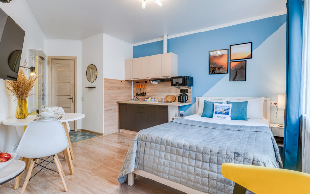 Chistyy podyezd Svezhiy remont ryadom aeroport Apartments