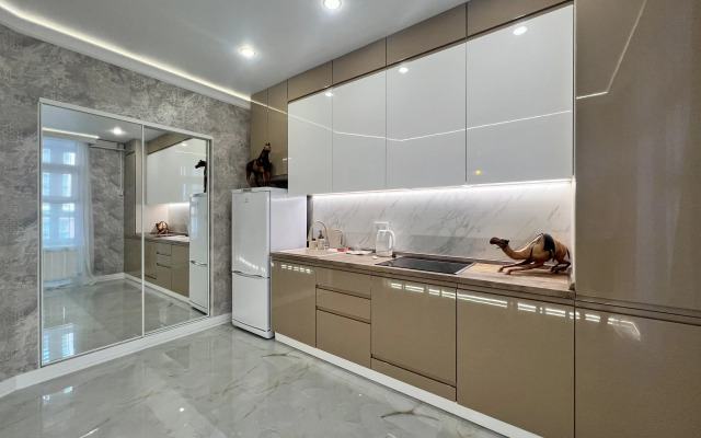 V Tsentre Goroda Flat