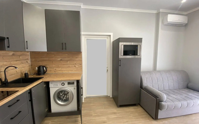 235 V Tsentre Na Pervoy Linii Flat