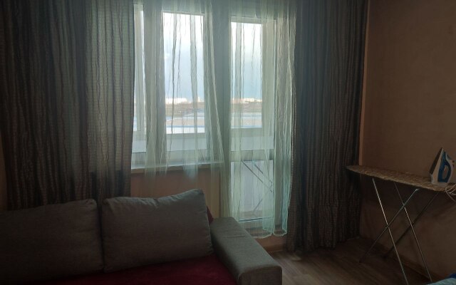 Live-In-Comfort Na Tvorchestva 3 Flat