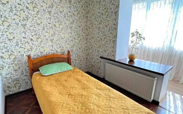 Квартира Огромная 100м² для семьи или компании