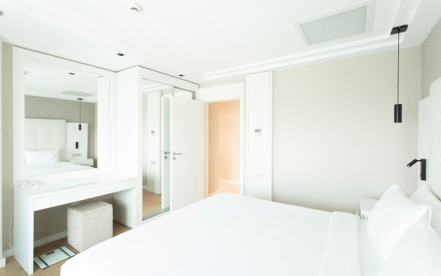 Hotel Radisson Residences Avrupa TEM Istanbul
