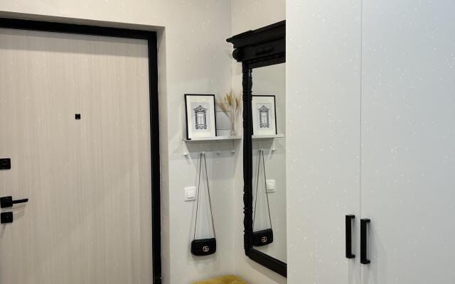 Квартира Black&White