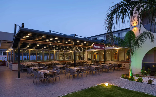 Monk Resort Hotel