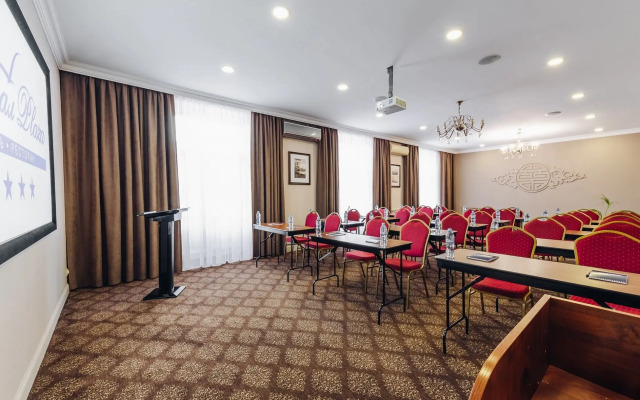 Baikal Plaza Hotel