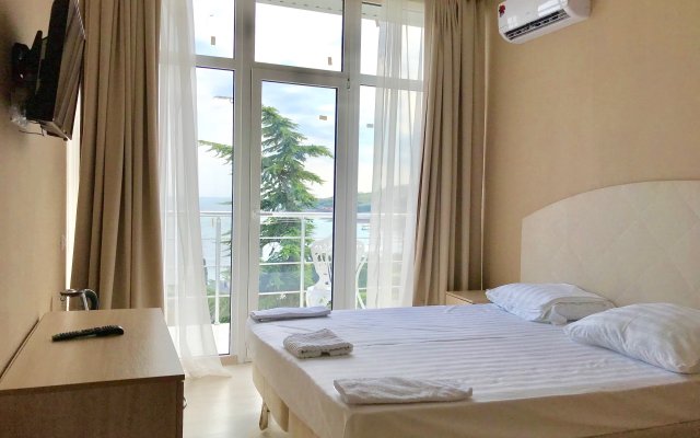 Gurzuf Sunrise Resort & SPA Hotel