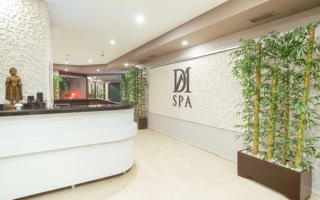 Destiny Marine Deluxe Hotel