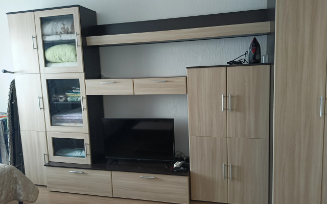 Апартаменты на Кольцово Бахчиванджи