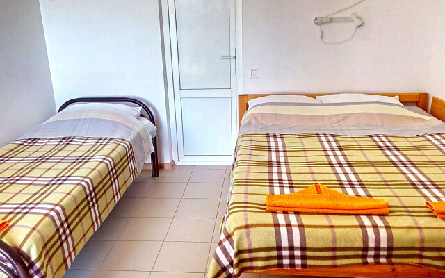 Mesto Pod Solntsem Guesthouse