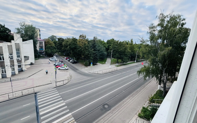 Kvartira Evrodvuska v 2 min ot Central Park