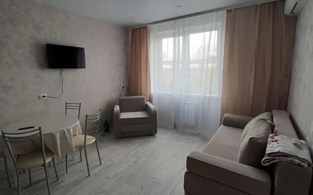 Квартира Уютная на улица 50-летия Победы 10