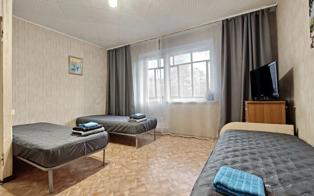 Апартаменты Апарт Миасс на Жуковского 12