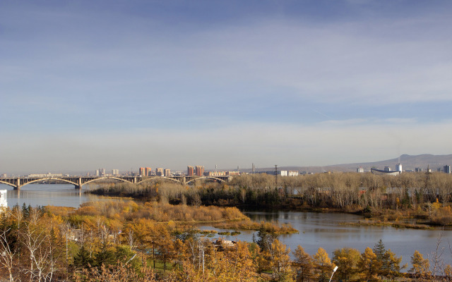 Апартаменты 2-х комн. с джакузи набережная Енисея