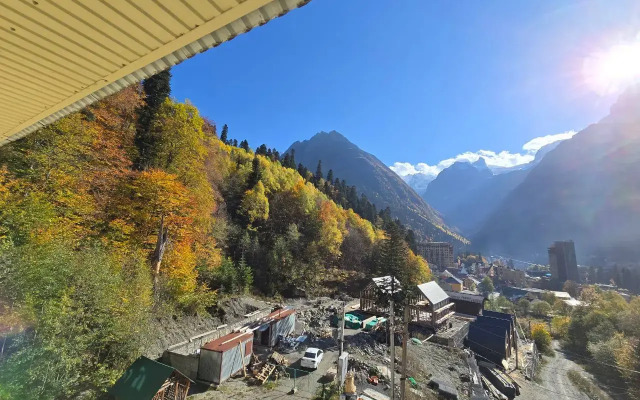 Elbrus Hotel
