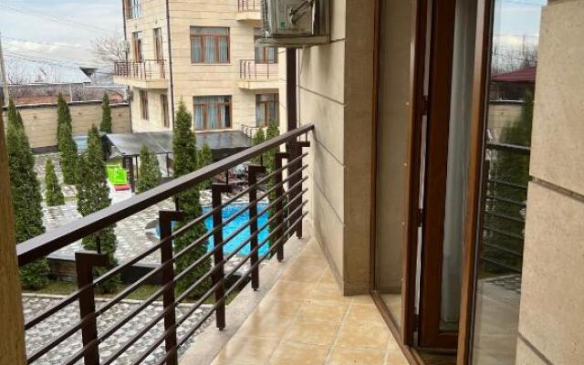 Hotel Grand Hills