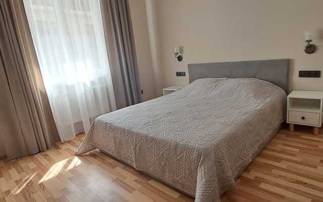 Апартаменты Legenda Home