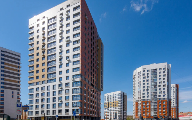 Uyutnaya v samom centre levogo berega Irtysha Flat