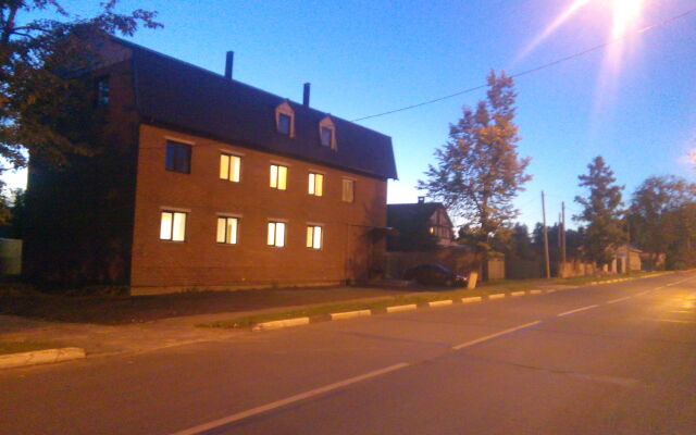 Mariya Hotel