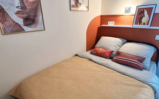 Kubiki Aktsent Private House