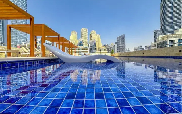 Prekrasnyye v Dubay Marina Apartment