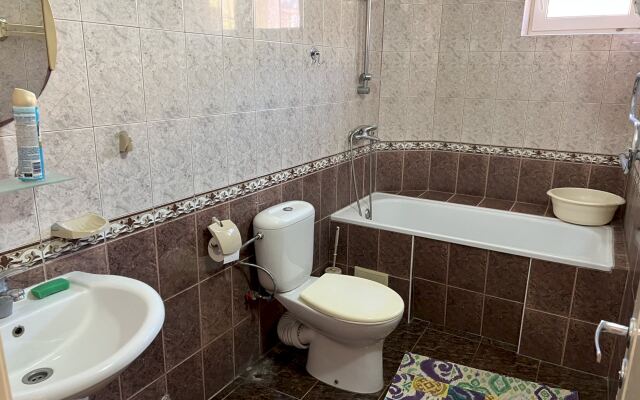 Апартаменты 047 Геленджикский 220