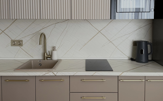 Апартаменты Двухуровневая студия KrasLoft в ЖК Преображенский на троих