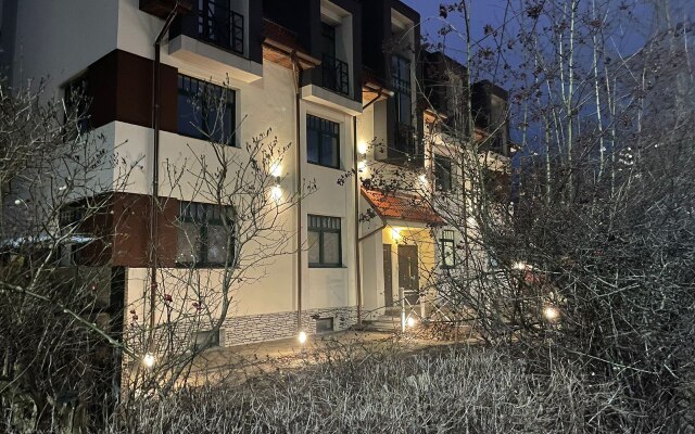 Квартира вблизи моря на Тургенева 9А