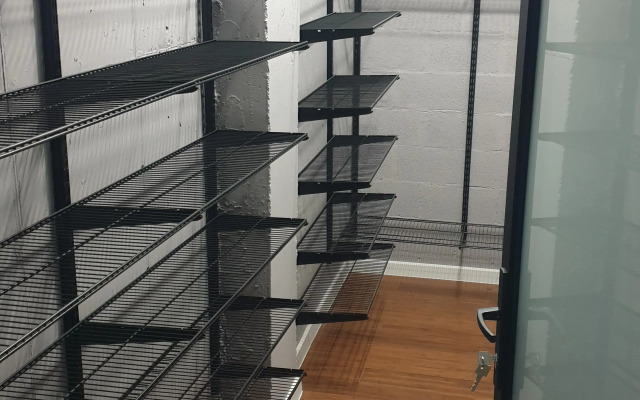 Апартаменты Green Lamp Downtown